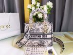 dior m0565 medium lady d lite multicolor florilegio embroidery m1032 03 luxibags.ru .jpg