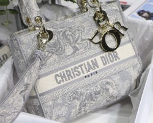 dior m0565 medium lady d lite toile de jouy embroidery m1023 02 luxibags.ru .jpg