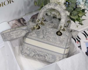 dior m0565 medium lady d lite toile de jouy embroidery m1023 06 luxibags.ru .jpg