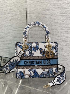 dior m0565 medium lady d lite white and pastel midnight blue toile de jouy mexico m1039 01 luxibags.ru .jpg