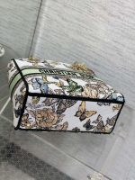 dior m0565 medium lady d lite white multicolor toile de jouy mexico embroidery m1038 07 luxibags.ru .jpg