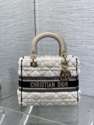 dior m0565 medium lady d lite wool beige and blue m1035 02 luxibags.ru .jpg