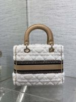 dior m0565 medium lady d lite wool beige with blue m1036 05 luxibags.ru .jpg