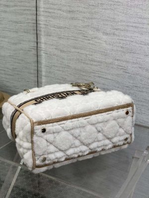 dior m0565 medium lady d lite wool beige with blue m1036 07 luxibags.ru .jpg