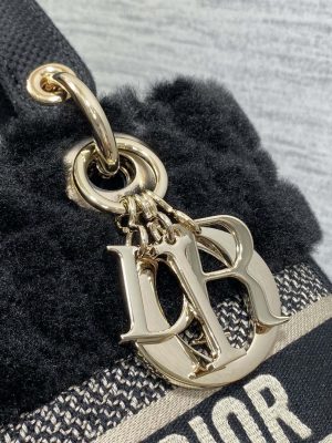 dior m0565 medium lady d lite wool blacke m1036 03 luxibags.ru .jpg