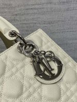 dior m0565 medium lady dior bag beige grained cannage calfskin silver 03 luxibags.ru .jpg