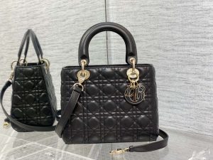dior m0565 medium lady dior bag black cannage lambskin enamel hardware 01 luxibags.ru .jpg
