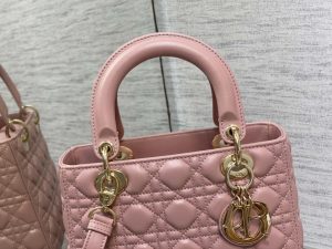 dior m0565 medium lady dior bag blush cannage lambskin gold 02 luxibags.ru .jpg