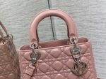 dior m0565 medium lady dior bag blush cannage lambskin silver 02 luxibags.ru .jpg