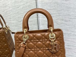 dior m0565 medium lady dior bag caramel cannage lambskin enamel hardware 02 luxibags.ru .jpg