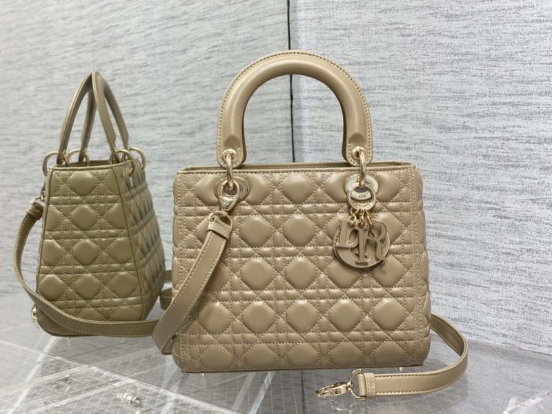 dior m0565 medium lady dior bag milk tea cannage lambskin enamel hardware 01 luxibags.ru .jpg