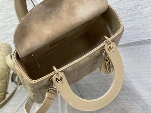 dior m0565 medium lady dior bag milk tea cannage lambskin enamel hardware 08 luxibags.ru .jpg