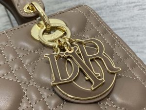 dior m0565 medium lady dior bag taupe cannage lambskin enamel hardware 03 luxibags.ru .jpg