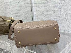dior m0565 medium lady dior bag taupe cannage lambskin enamel hardware 07 luxibags.ru .jpg