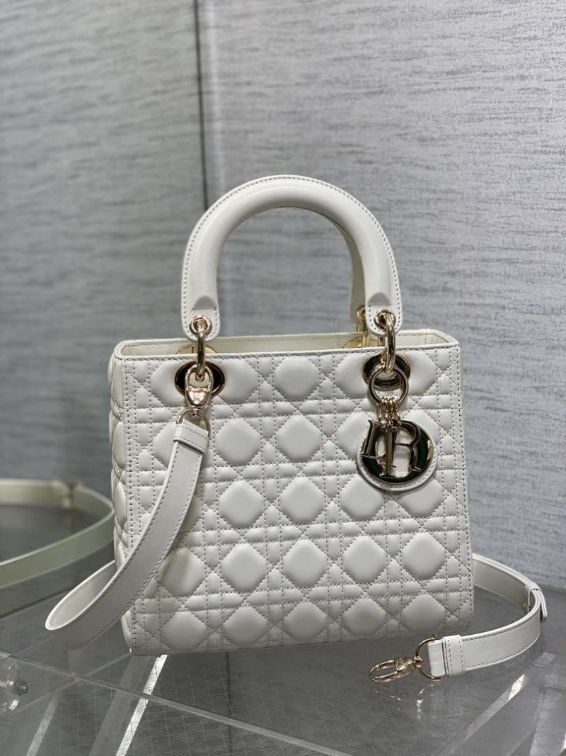 dior m0565 medium lady dior bag white cannage lambskin gold 01 luxibags.ru .jpg