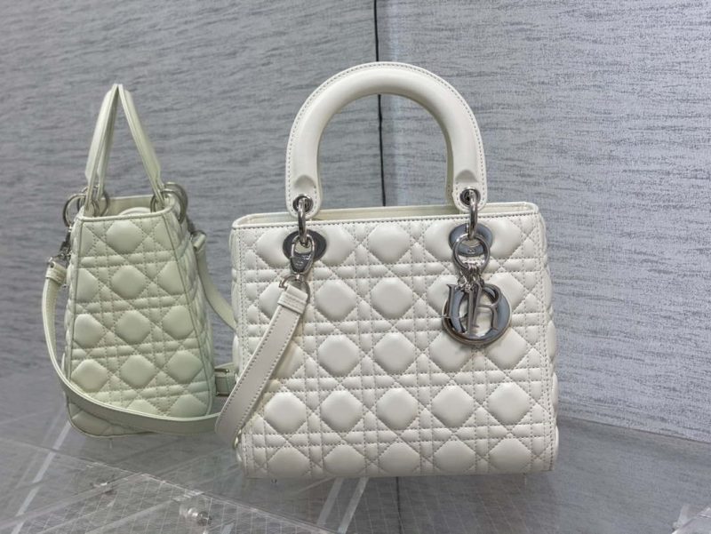 dior m0565 medium lady dior bag white cannage lambskin silver 01 luxibags.ru .jpg