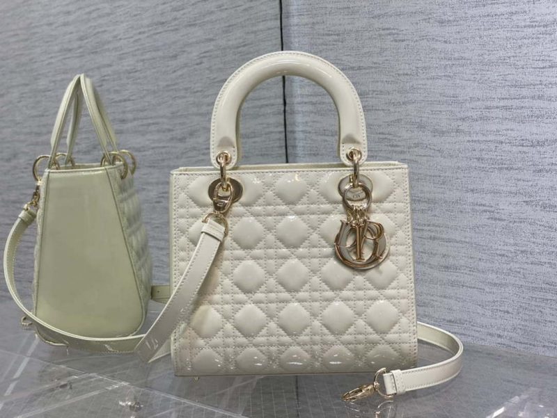 dior m0565 medium lady dior patent cannage calfskin bag white enamel hardware 01 luxibags.ru .jpg