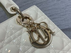dior m0565 medium lady dior patent cannage calfskin bag white enamel hardware 03 luxibags.ru .jpg