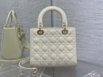 dior m0565 medium lady dior patent cannage calfskin bag white enamel hardware 06 luxibags.ru .jpg