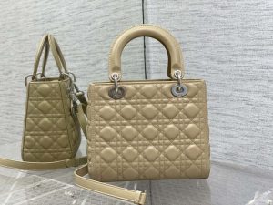 dior m0565 sand colored grained cannage calfskin silver 06 luxibags.ru .jpg