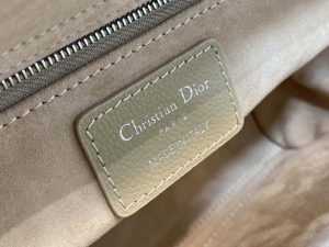 dior m0565 sand colored grained cannage calfskin silver 09 luxibags.ru .jpg
