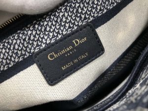 dior m0566 large lady d lite black de jouy embroidery m1053 09 luxibags.ru .jpg