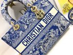 dior m0566 large lady d lite blue toile de jouy embroidery m1053 05 luxibags.ru .jpg