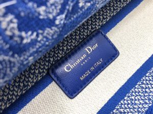 dior m0566 large lady d lite blue toile de jouy embroidery m1053 09 luxibags.ru .jpg