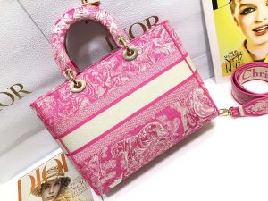 dior m0566 large lady d lite rose red de jouy embroidery m1053 02 luxibags.ru .jpg