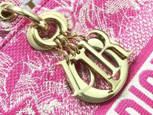 dior m0566 large lady d lite rose red de jouy embroidery m1053 06 luxibags.ru .jpg