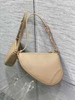 dior m05909 saddle shoulder pouch apricot goatskin 04 luxibags.ru .jpg