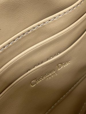 dior m05909 saddle shoulder pouch apricot goatskin 09 luxibags.ru .jpg