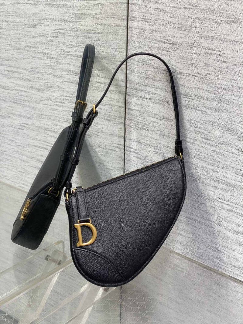 dior m05909 saddle shoulder pouch black goatskin 01 luxibags.ru .jpg