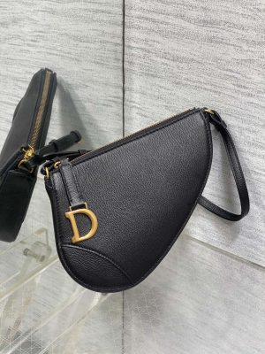 dior m05909 saddle shoulder pouch black goatskin 02 luxibags.ru .jpg