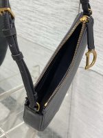 dior m05909 saddle shoulder pouch black goatskin 08 luxibags.ru .jpg