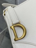 dior m05909 saddle shoulder pouch white goatskin 03 luxibags.ru .jpg