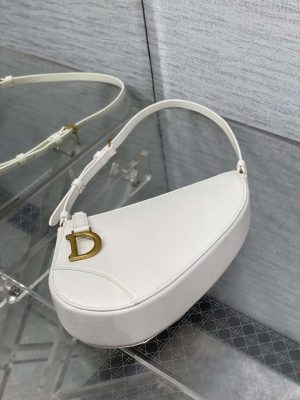 dior m05909 saddle shoulder pouch white goatskin 06 luxibags.ru .jpg