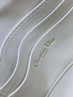 dior m05909 saddle shoulder pouch white goatskin 09 luxibags.ru .jpg