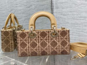 dior m0613 small lady d joy bag cannage lambskin limited edition heavy industry beads apricot 005 luxibags.ru .jpg