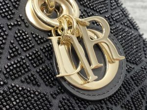 dior m0613 small lady d joy bag cannage lambskin limited edition heavy industry beads black 003 luxibags.ru .jpg