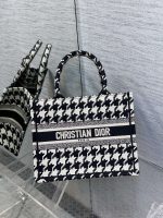 dior m1265 small book tote black and white macro houndstooth embroidery 001 luxibags.ru .jpg dior m1265 small book tote black and white macro houndstooth embroidery 001 luxibags.ru .jpg