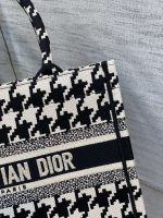 dior m1265 small book tote black and white macro houndstooth embroidery 003 luxibags.ru .jpg dior m1265 small book tote black and white macro houndstooth embroidery 003 luxibags.ru .jpg