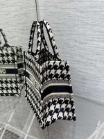 dior m1265 small book tote black and white macro houndstooth embroidery 006 luxibags.ru .jpg dior m1265 small book tote black and white macro houndstooth embroidery 006 luxibags.ru .jpg