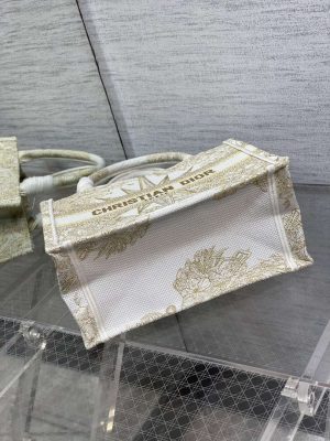 dior m1265 small book tote black biege dior petites fleurs embroidery m9626 007 luxibags.ru .jpg