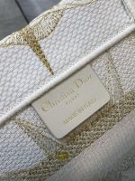 dior m1265 small book tote black biege dior petites fleurs embroidery m9626 009 luxibags.ru .jpg dior m1265 small book tote black biege dior petites fleurs embroidery m9626 009 luxibags.ru .jpg