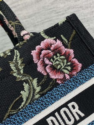 dior m1265 small book tote black multicolor dior petites fleurs embroidery m9625 003 luxibags.ru .jpg