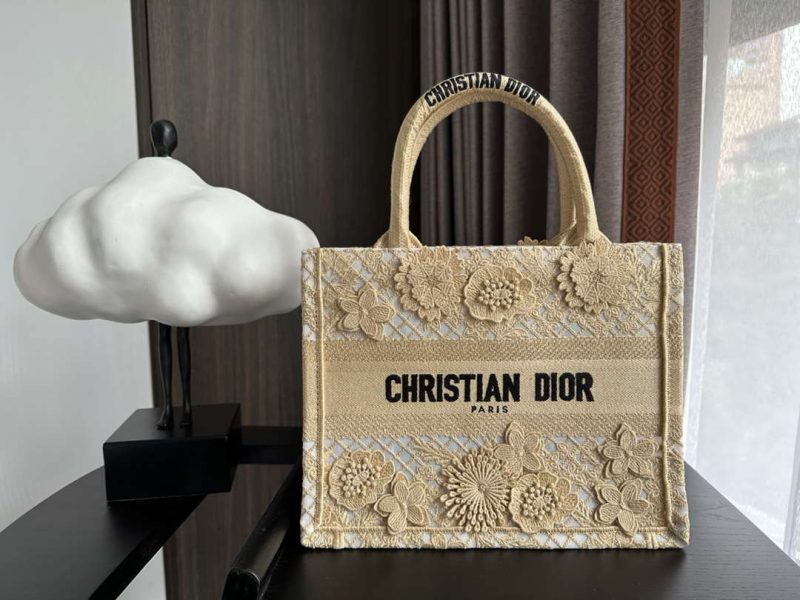 dior m1265 small book tote embroidery with 3d macrame effect m9621 001 luxibags.ru .jpg
