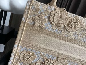 dior m1265 small book tote embroidery with 3d macrame effect m9621 005 luxibags.ru .jpg