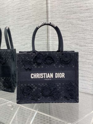 dior m1265 small book tote embroidery with 3d macrame effect m9623 001 luxibags.ru .jpg