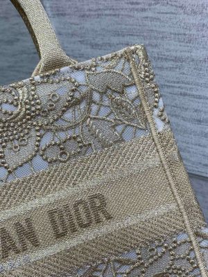 dior m1265 small book tote embroidery with 3d macrame effect m9624 003 luxibags.ru .jpg